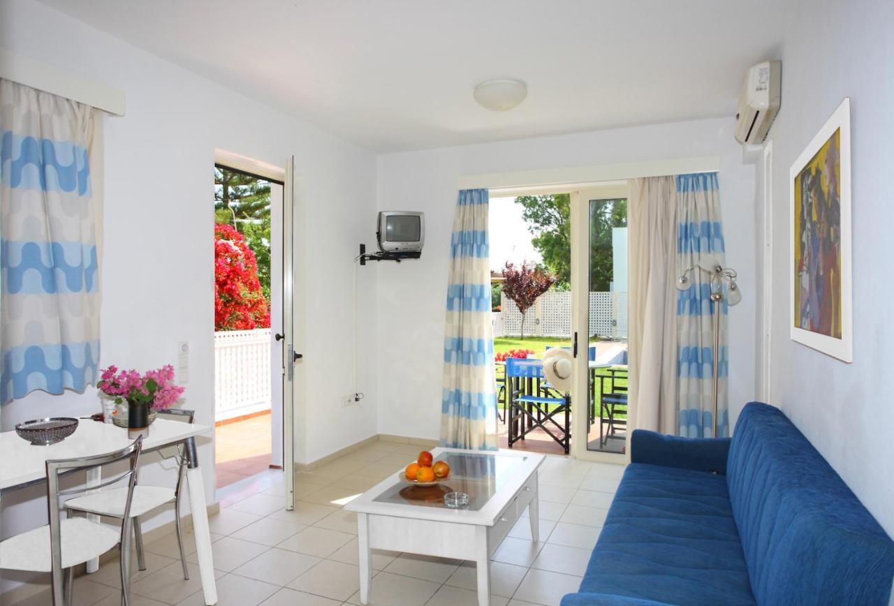 פלטאנס Oliv Apartments מראה חיצוני תמונה